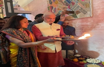 El Embajador Dinesh Bhatia y la Señora Seema Bhatia se unieron a las celebraciones de Ganesh Chaturthi 2023 organizadas por la Asociación Cultural India de Uruguay